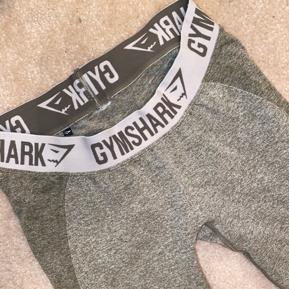 Excellent Condition Flex Leggings (Khaki, Medium)